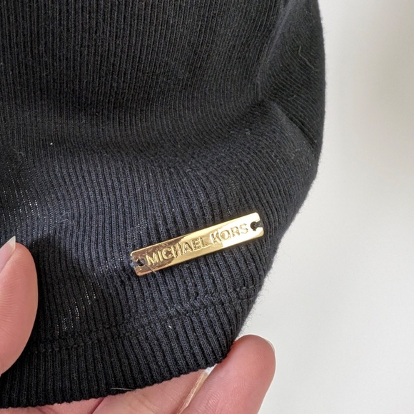 Michael Kors Off-the-Shoulder Top Knit Bardot Asymmetrical - Picture 6 of 9